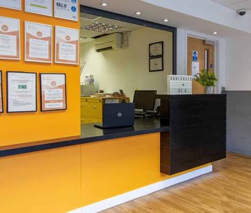 Platinum Studio - Photo 2