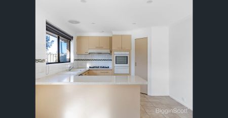 1 Lydford Court, Werribee, Vic 3030 - Photo 5