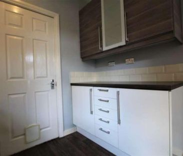 Wheatfield Crescent, Sheffield, S5 - Photo 2