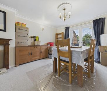 3 bedroom semi-detached house to rent - Photo 3