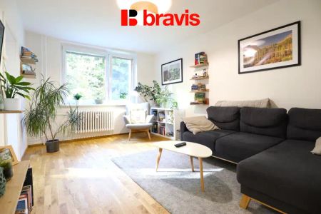 Pronájem bytu 2+1, Brno - Kohoutovice, ulice Borodinova, zařízený, balkon, sklep - Fotografie 2