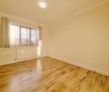 Hawthorn Drive, Sleaford, NG34 - Photo 2