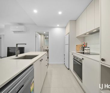2108/2 Grazier Lane, Belconnen ACT - Photo 2