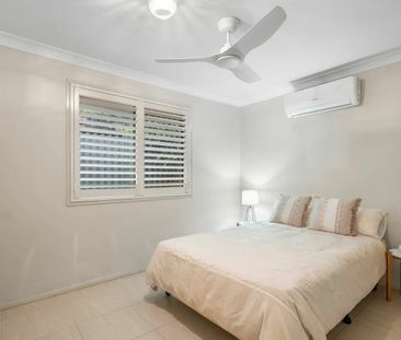 COMFORTABLE HOME WITH SPACE, CONVENIENCE AND VERSATILE LIVING IN PR... - Photo 5