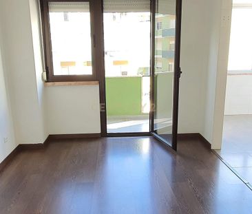 Odivelas, Lisbon - Photo 2