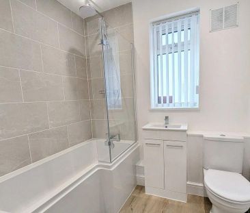 3 bedroom detached bungalow to rent - Photo 4