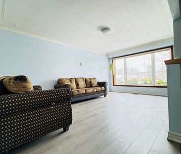 For Lease - 20 Terrace Drive, Hamilton, Ontario - Photo 2