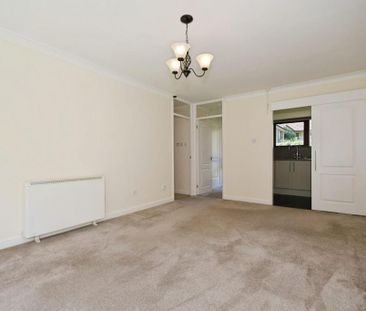 1 bedroom bungalow to rent - Photo 3