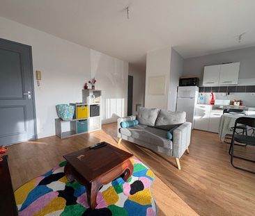 Location Appartement 2 pièces 41m² POITIERS 86000 - Photo 4