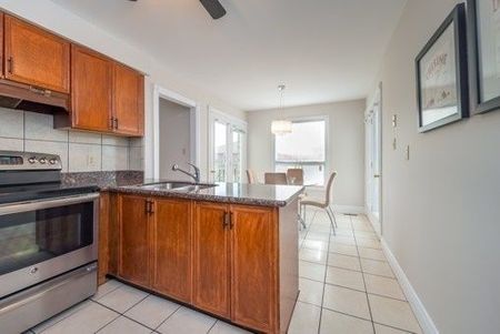 For Lease - 2394 Annan Woods Drive, Pickering, Ontario - Photo 4