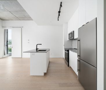 200 Boul. Marcel-Laurin, #104 - Photo 1