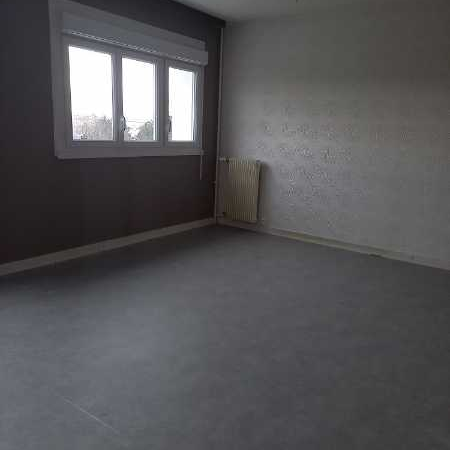 Location : Appartement 3 pièces 66 m2 – BETHONCOURT - Photo 1