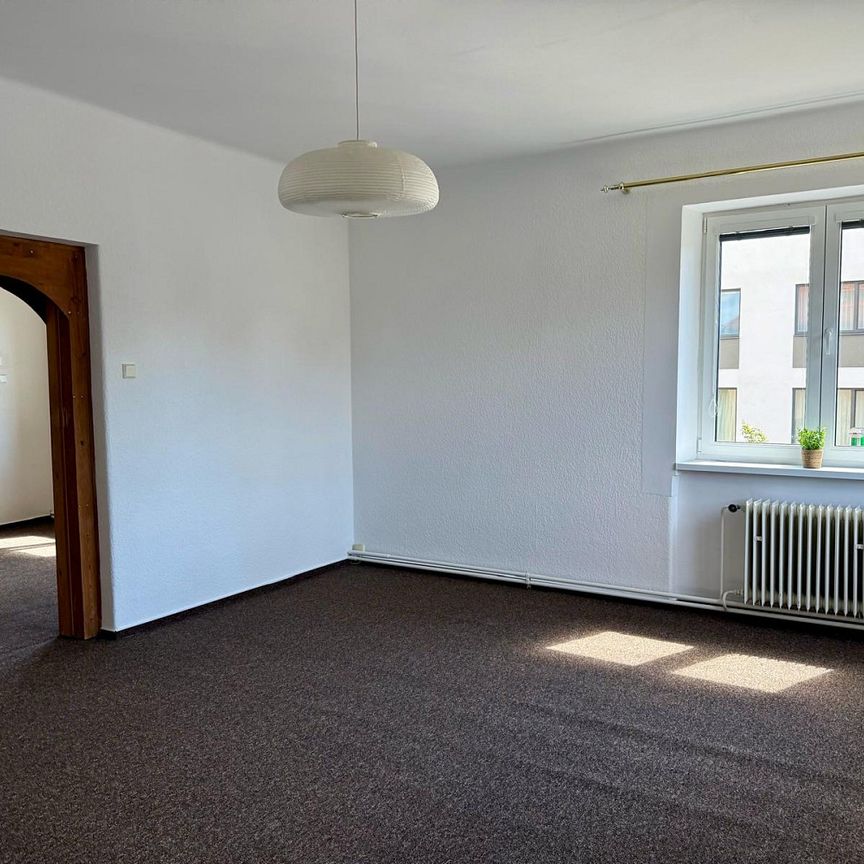Pronájem bytu 3+kk 85 m² - Fotografie 1