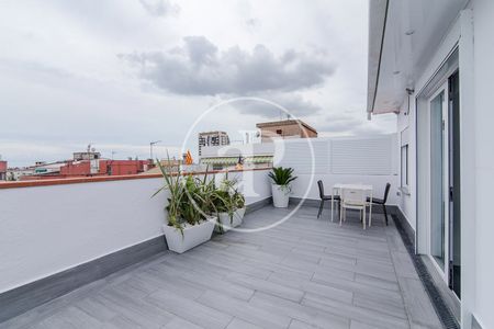 Penthouse for rent in Eixample - Photo 3