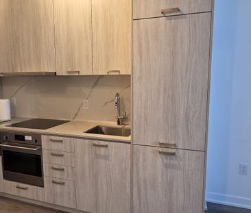 For Lease - 38 Honeycrisp Crescent Unit# 102, Vaughan, Ontario - Photo 5