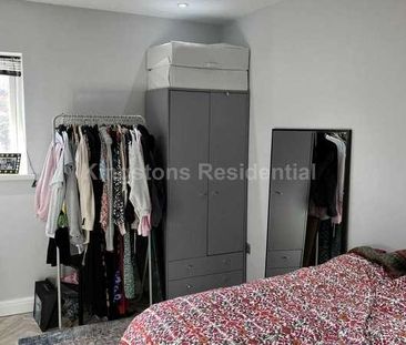 City Road, Cardiff, CF24 - Photo 4