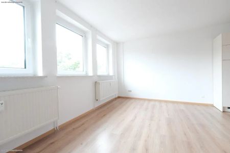 CHICE MAISONETTEWOHNUNG IM HERZEN VON WERDAU! Mit Einbauküche ! - Foto 2