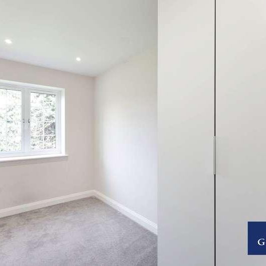 Swakeleys Road, Uxbridge, UB10 - Photo 1