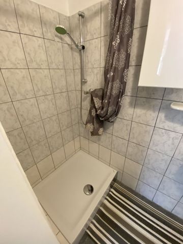 Helle, freundliche Eckwohnung in zentraler Lage - Nähe Spitz - Foto 5