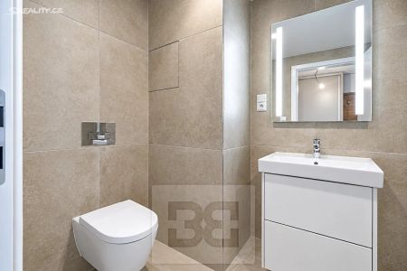 Pronájem bytu 1+kk 32 m² - Photo 2