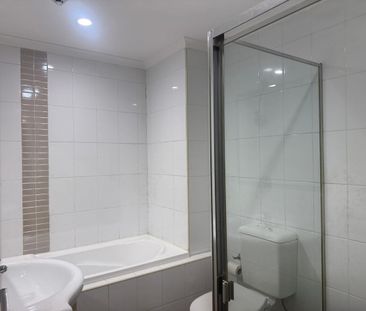 Spacious 2 Bedroom Unit - Photo 6