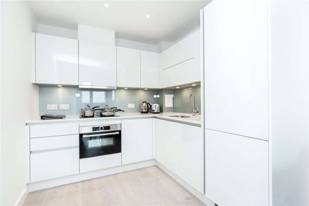 Excellent one bedroom apartment at City North. - Photo 3