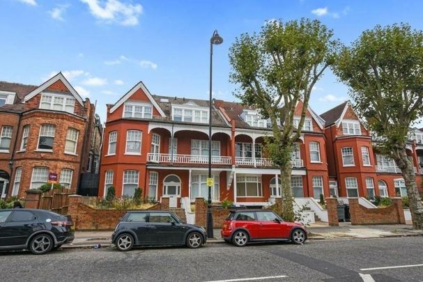2 bedroom flat to rent - Photo 1
