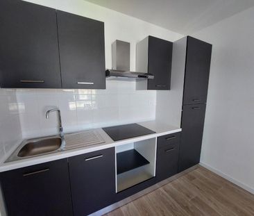 location Appartement T2 DE 40.95m² À JOUE LES TOURS - Photo 2
