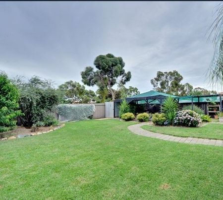 South Shepparton Home! - Photo 3