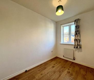 3 bedroom semi-detached house to rent - Photo 6