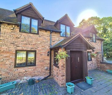 2 bedroom semi-detached house to rent - Photo 4