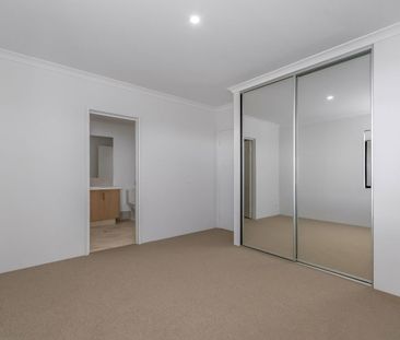 STYLISH & LOW-MAINTENANCE 2-BEDROOM HOME IN TWO ROCKS - Photo 4