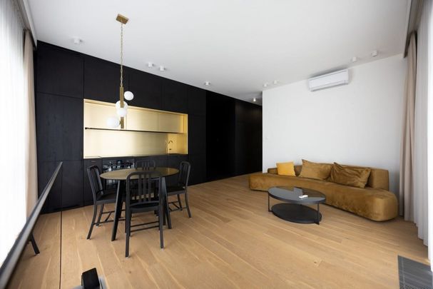 Złota 75A | Apartament premium z garażem | AC | be 52.43 m² - Photo 1