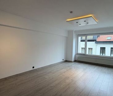 Appartement te huur in Borgerhout voor € 960 met 2 slaapkamers - Photo 5