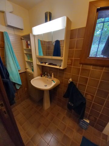 Location Appartement 2 pièces 53m² ROQUEVAIRE 13360 - Photo 5