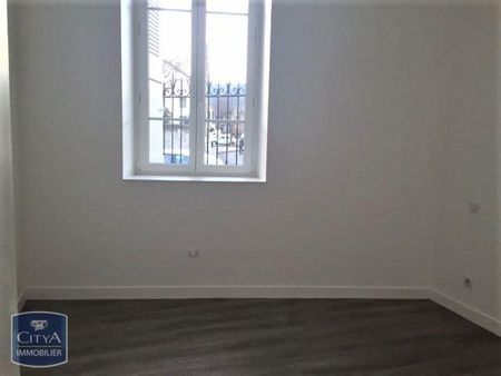 Location Appartement 3 pièces 55m² CLERMONT FERRAND 63000 - Photo 2