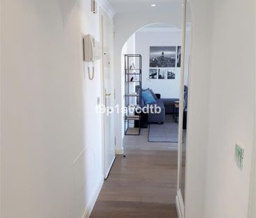 Penthouse in Nueva Andalucía - Photo 6