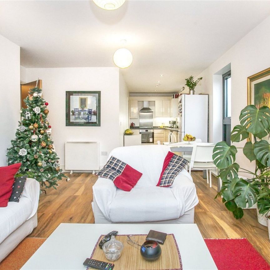 61 Station Road, Barnet, London, EN5 - Photo 1