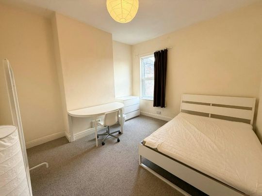 Haywood Street, Stoke-On-Trent, ST4 - Photo 1