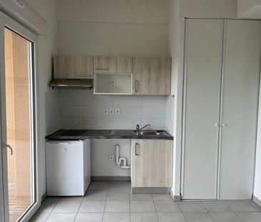 Location Appartement 2 pièces 37m² ROQUES 31120 - Photo 1