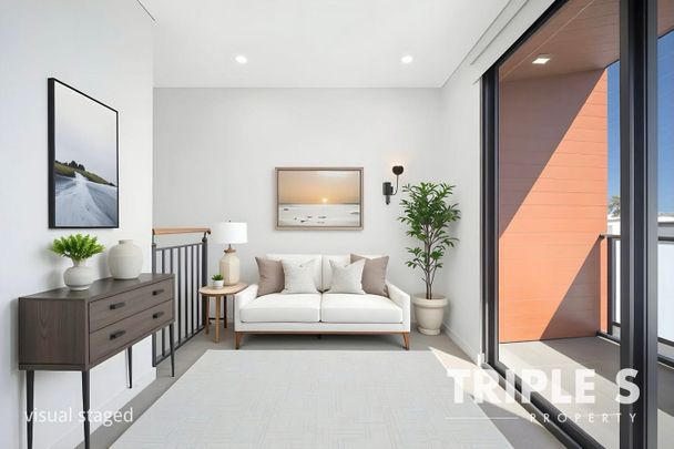Brand New Luxury 4-Bedroom Townhouse in the Heart of Norwest - Photo 1