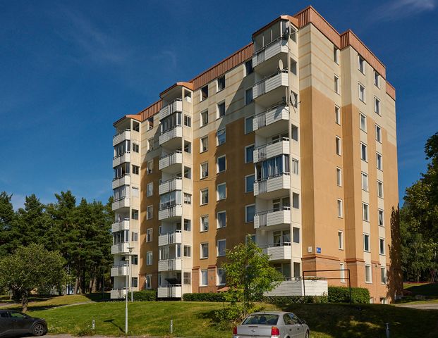 Prästgårdsvägen, Södertälje - Foto 1