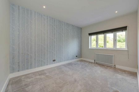 Dordrecht Road, Acton, W3 - Photo 4