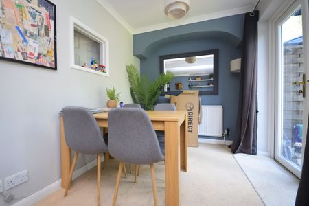 Chestnut Court, CB11, Saffron Walden - Photo 3