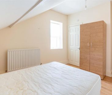 5 bedroom maisonette to rent - Photo 1