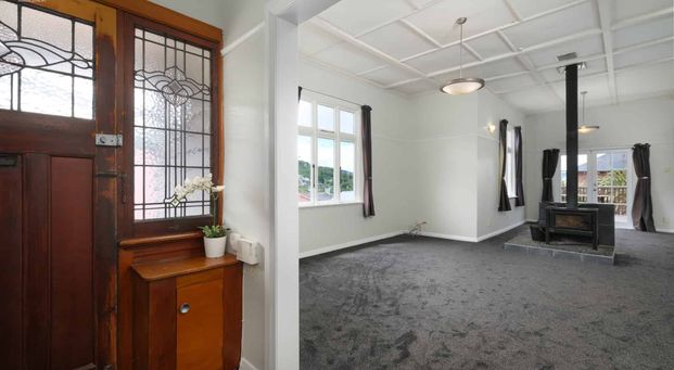 Recently Renovated Family Home - Photo 1