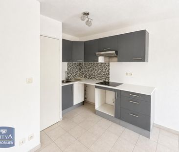 Location Appartement 3 pièces 54m² VITROLLES 13127 - Photo 2