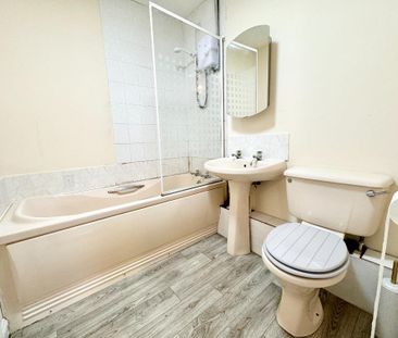 1 bedroom flat to rent - Photo 6