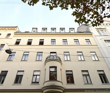 Schottenfeldgasse: geräumige hofseitige Altbauwohnung (1 Schlafzimm... - Photo 1