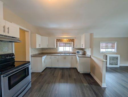 254 Hellems Ave, Welland - All Inclusive 2 Bed Upper Unit - Photo 4